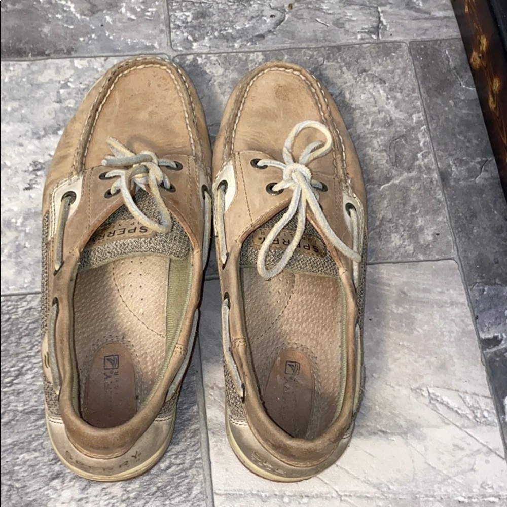 Used Sperrys